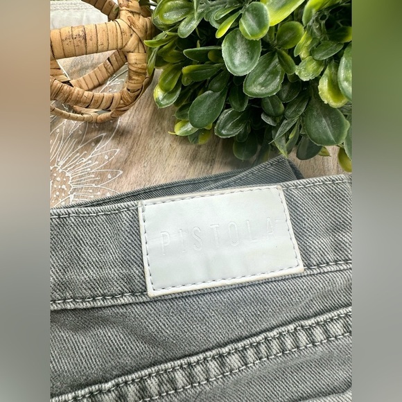 Pistola Gigi Low-Rise Cut-Off Distressed in Washed Olive Green Size 27 - Picture 10 of 15